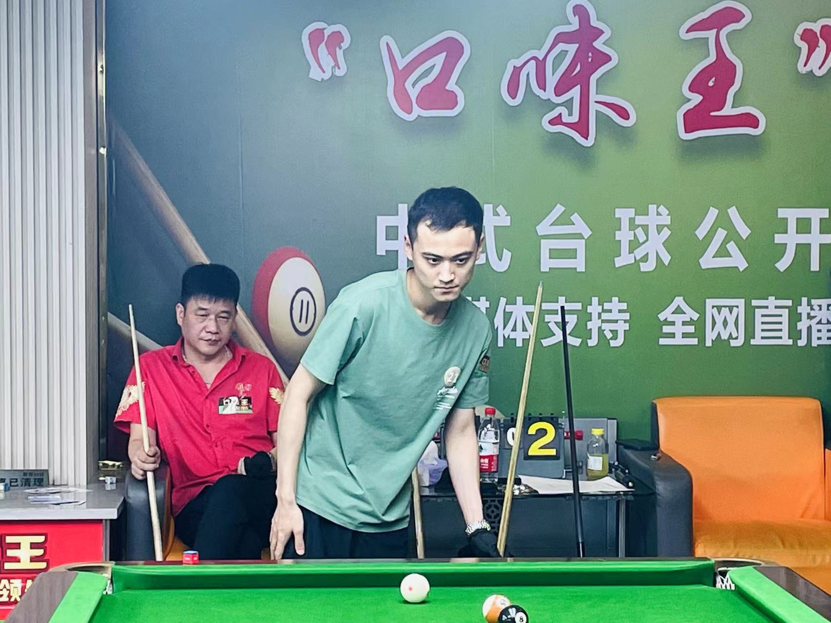 这也是她在 这也是她在